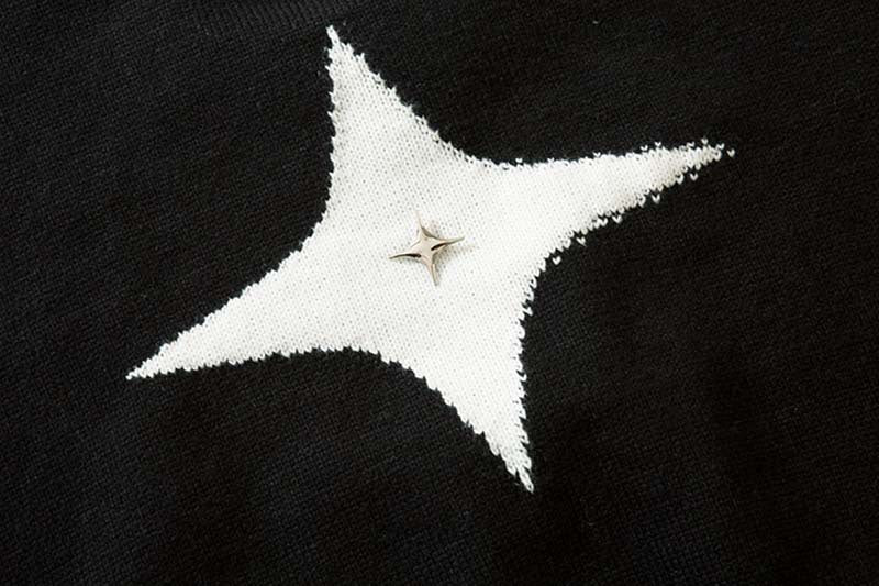 Street Tide Retro Four-pointed Star Round Neck Sweater