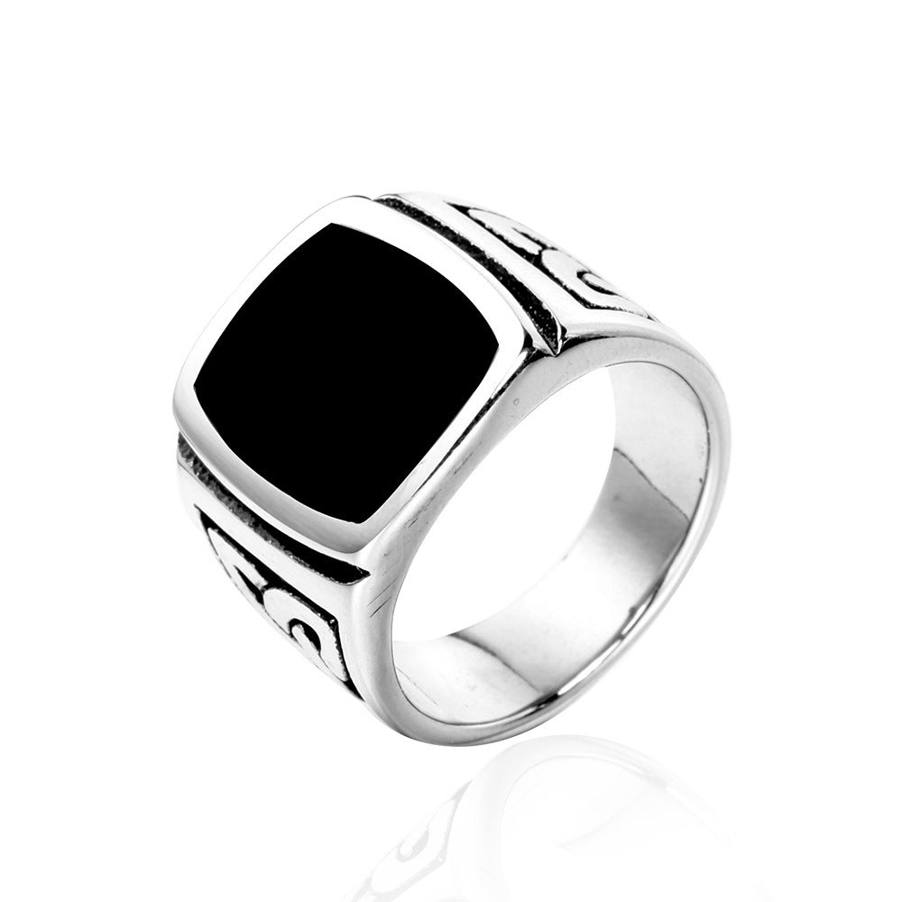 Vintage Ring Black Dripping